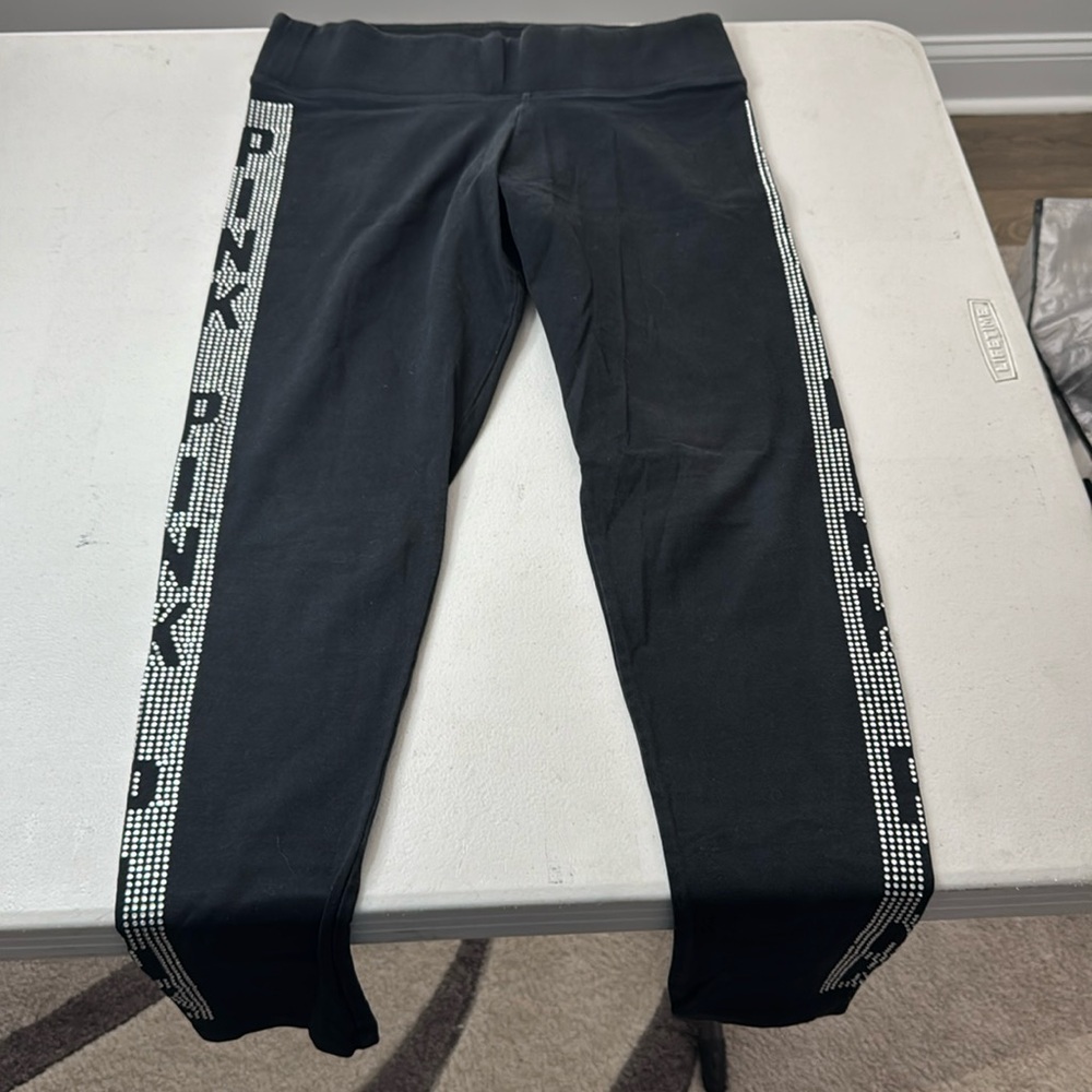 PINK Yoga M Leggings